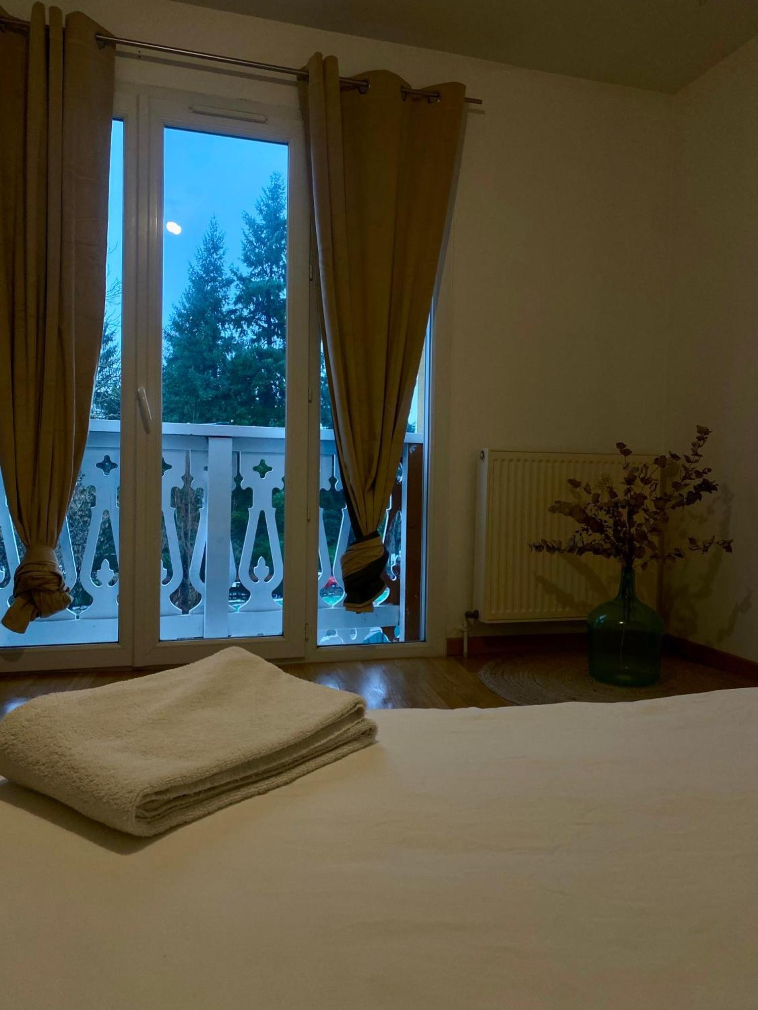 Appartement Chloe Du Lac Montferrat  Zewnętrze zdjęcie