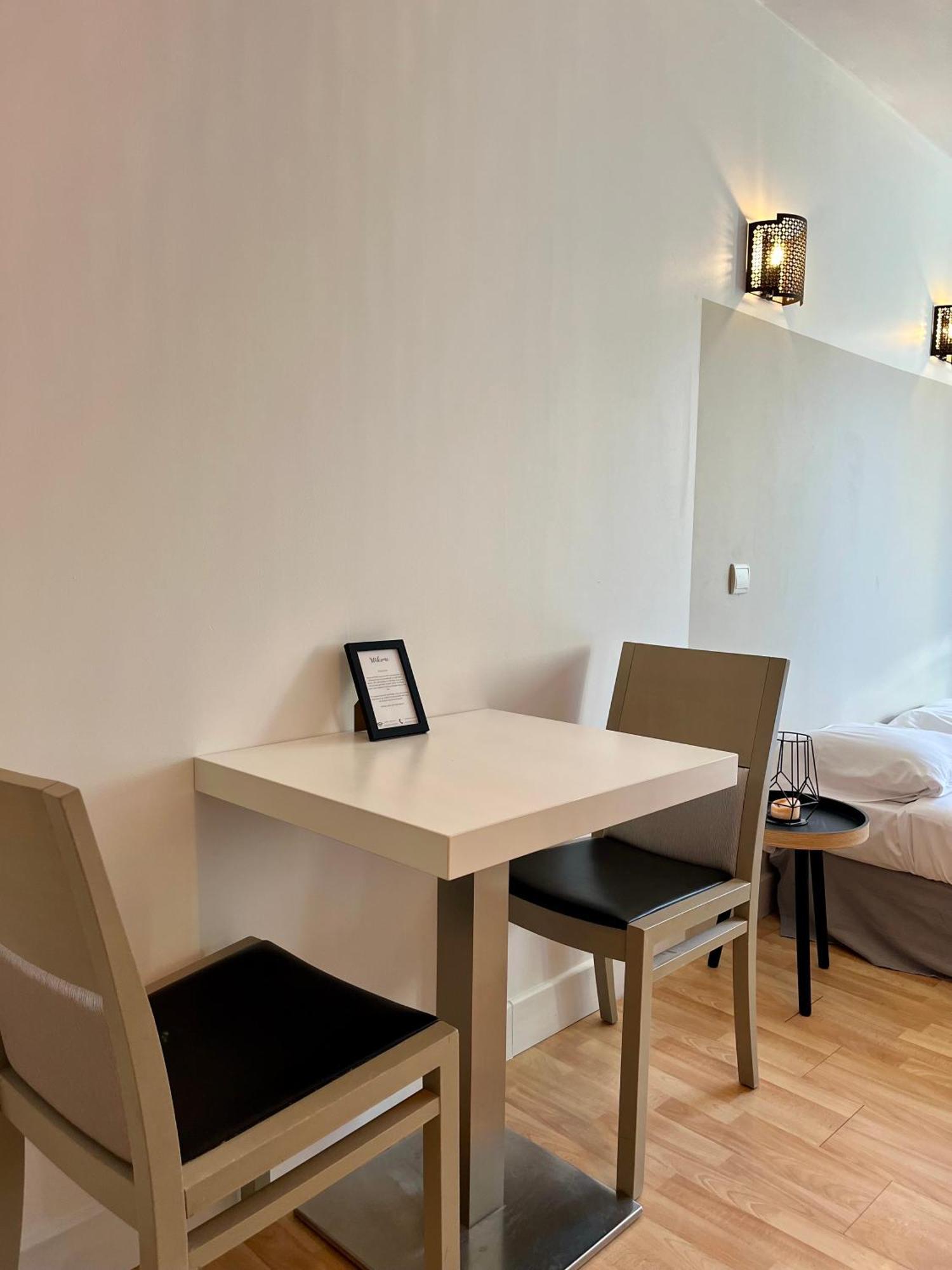 Appartement Chloe Du Lac Montferrat  Zewnętrze zdjęcie